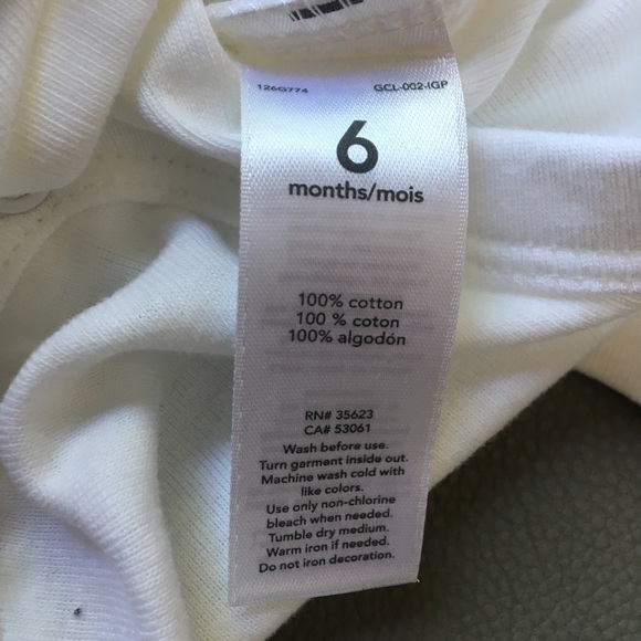 3 for 20$ CARTER’S lot of 2 bodysuits - Picture 4 of 5
